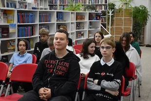 Изображение записи Музыкальная гостиная «Я собираю колоски вдоль всей моей дороги»