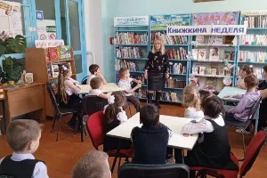 Изображение записи «Ну-ка книжка, повернись, ну-ка сказка, покажись»