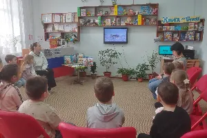 Изображение записи Игра-путешествие «Единством крепка Россия!»