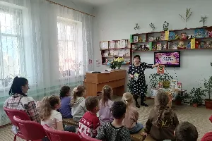 Изображение записи Коллаж «Сундучок со сказками народов мира»