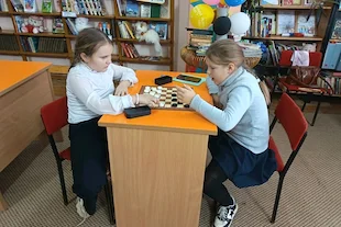 Изображение записи Урок-игра «Шашечный ринг»