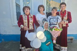 Изображение записи «Живая история семьи» — поздравительная акция