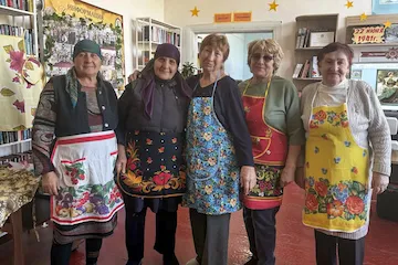 Изображение записи «Любимый фартук доставай – сверху платья надевай»